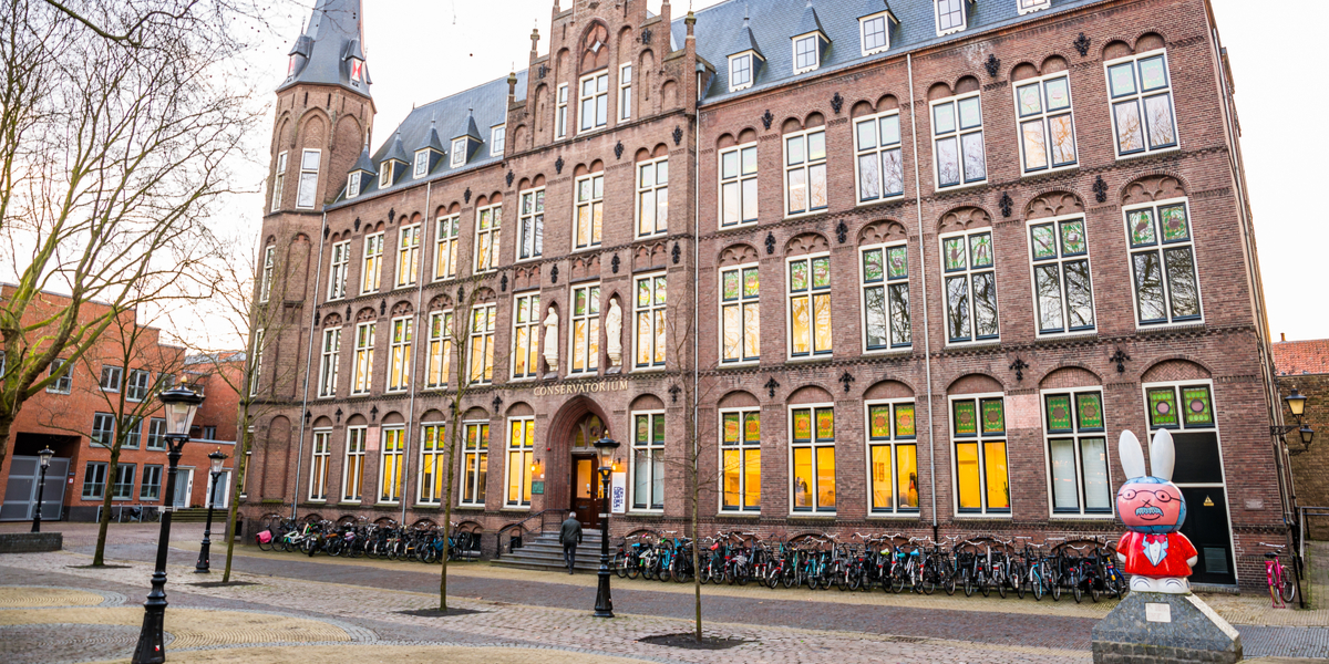 Het glasverhaal van HKU Utrechts Conservatorium